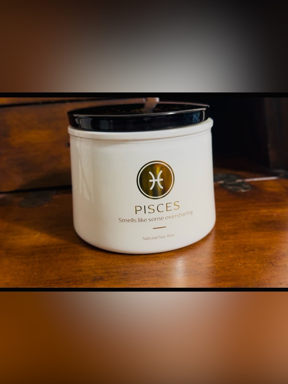 Le Chandelle Pisces Natural Soy Wax Candle 17oz, Lava Blue, NWOT.